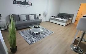Sortir Apartment